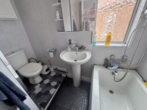 Photo 8- click for photo gallery